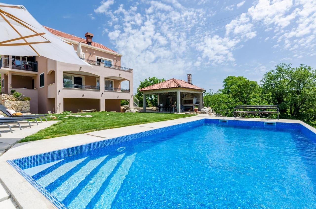 Villa Majkovica أوراساك المظهر الخارجي الصورة